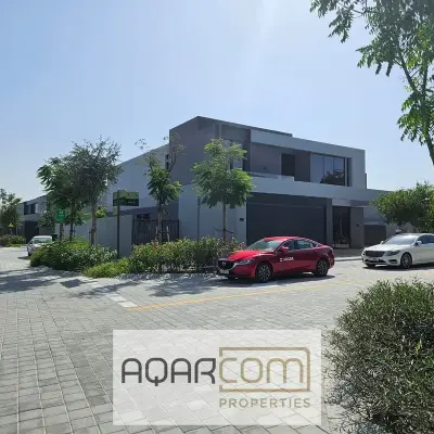 luxury villa / Ready to Move In / Single Row / Brand New / Prime Location